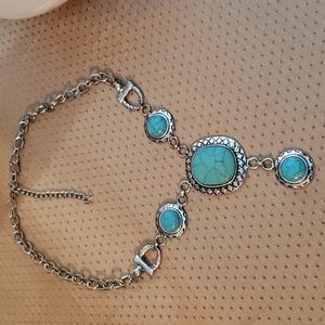 Faux Turquiose pendant necklace